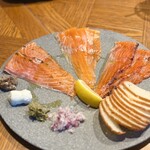 QUAYS pacific grill - 