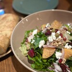 QUAYS pacific grill - 