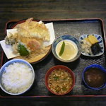 菊壽 - 天婦羅定食　950円