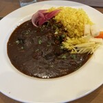 カレーでププレ - 牛すじカレー