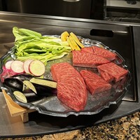 虎幻庭 関内店 - ステーキと野菜