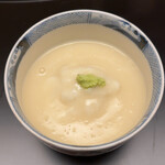 徳ㇵ本也 - 蟹の蕪蒸し　カリフラワーの出汁