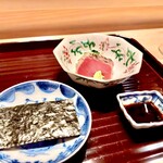 多仁本 - めじ鮪炙りを海苔巻きで　水菜のおひたしと