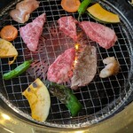 肉処 神 - 