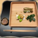 徳ㇵ本也 - モロコの天麩羅　蕗の薹味噌　コゴミ　海老芋　そら豆　穴子