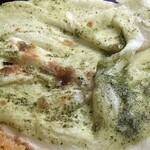 スパイシータンドール - バジルナン