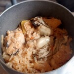 津田宇水産 レストラン - 牡蠣釜飯￥1100