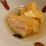 釜めし菜時記 さき亭 - コースの筍海老挟み揚げは山椒の葉が刻んで入っているあんかけ、しょうが乗せ