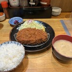 とんかつ 檍 横浜馬車道店 - 