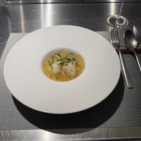 アブサン - 牡蠣とコンソメのジュレ