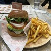 テディーズ ビガー バーガー 横浜みなとみらいワールドポーターズ店