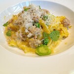 TWELVE GARDENS BAR&GRILL - 