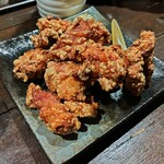 笑海 - 手羽トロ唐揚げ