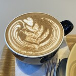 THE CITY BAKERY - 夫の黒糖ラテ。ラテアートが綺麗