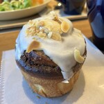 THE CITY BAKERY - 真っ白アイシングが甘くて最高