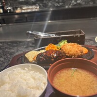 鉄板焼きすき焼きしゃぶしゃぶ いちふじ - 
