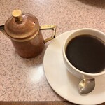 デンキヤホール - 