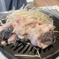 十勝ハーブ牛焼肉 MONMOM - 