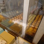 たこやきの明和 - 焼いてる様子