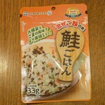 ディオ - まぜるだけ 鮭ごはん 33g (税抜)82円 (2025.02.28)