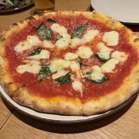 オービカ モッツァレラバー 横浜店 - 