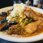 鷹の爪 - 三塁側