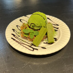 THE PATH COFFEE & BAR - 抹茶アイスクリームワッフル