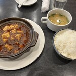 中国料理 老虎 - 土鍋麻婆豆腐ランチ