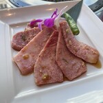 叙々苑 名古屋栄店 - 上カルビ