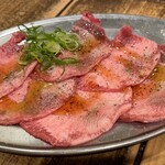 ホルモン肉問屋 小川商店 - 