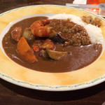 ミスティー オーパース - ランチのカレー(正式な名前ではありません、980円)