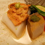 しのはら - 由良うに・新潟産あわび・ゴマ豆腐・ズッキーニ・トマト・こなぎ　をあわびダシで