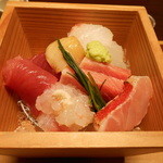 しのはら - 長崎産ヨコワ・北海道産ツブガイ・ミナミマグロ・千葉産金目鯛・ひらめ・愛媛産鯛