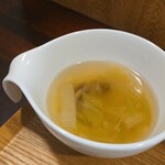 キッチン ブルー グローブ - 具材が無くても、甘いスープ