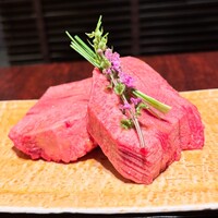 黒毛和牛焼肉 虎斑 北新地店 - 