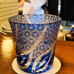 富岡一丁目の夕陽 - 20250227米焼酎　八海山　ロック　グラス580円