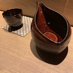 288096663 - 日本酒頼んだらこの器