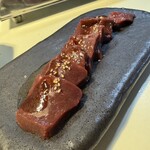 ホルモン亭 - 牛レバー