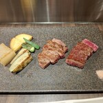 鉄板焼 小助川 - サーロインとイチボのステーキ