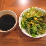 Hitsuji kitchen  - サラダ＆コーヒー