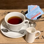 Nonna Nietta - ⚫︎お飲み物
      砂糖おしゃれ！！
      いいわねー。
      なんかテンションあがるわー。