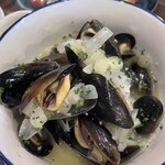 Beer Gourmand - ムール貝　セロリがいい仕事してます