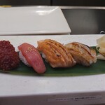 立食い寿司 根室花まる FOOD&TIME ISETAN YOKOHAMA店 - 