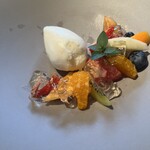 ポアジェ - ヨーグルトのソルベ白ワインのジュレ