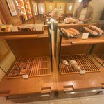 ザ・ペニンシュラ ブティック＆カフェ - 