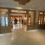 ザ・ペニンシュラ ブティック＆カフェ - 