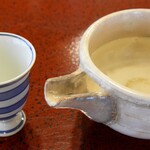 うなぎ 桜家 - 【本日のお供】景虎　この店唯一の純米酒を二合頼みます。