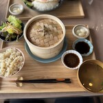 地産地消のゆったりカフェ さんち - 