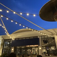 THE WHARF HOUSE YAMASHITA KOEN - 店内も割と広い