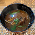 虹鱗 - アサリの味噌汁